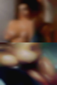 300 naked girls that wanna fuck girls.